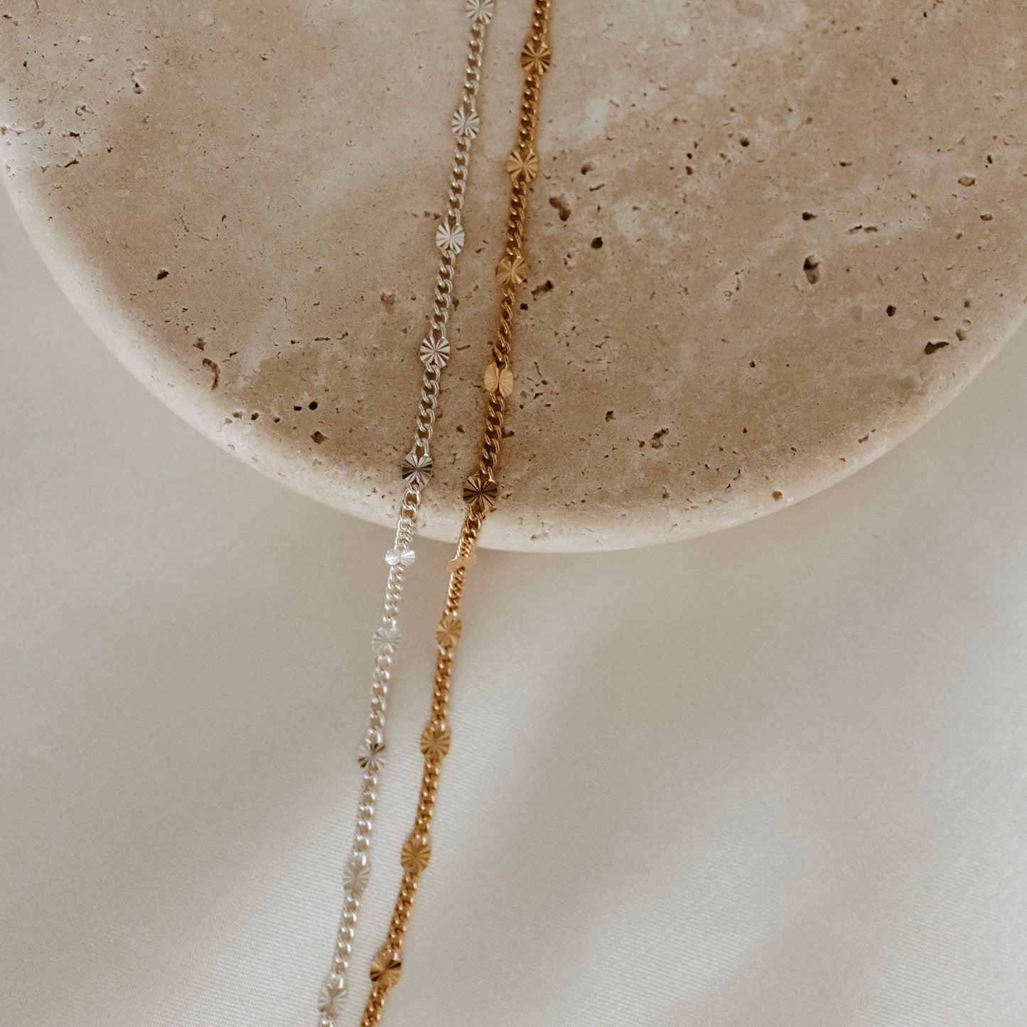 Gold chloe necklace