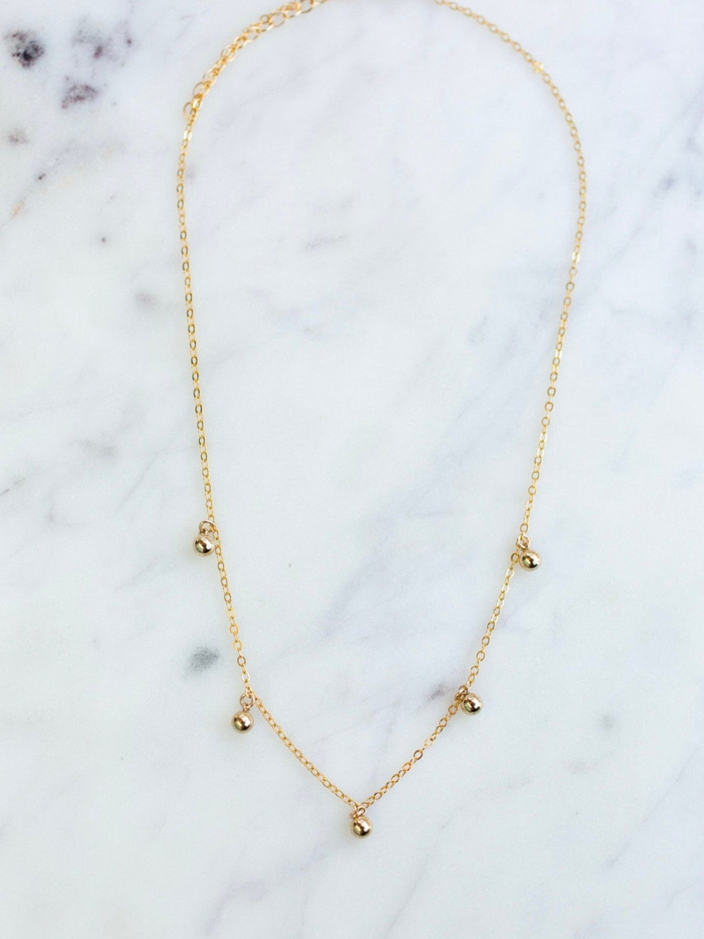 gold dainty necklace
