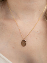 Load image into Gallery viewer, Daisy Necklace | Poppy Necklace |
