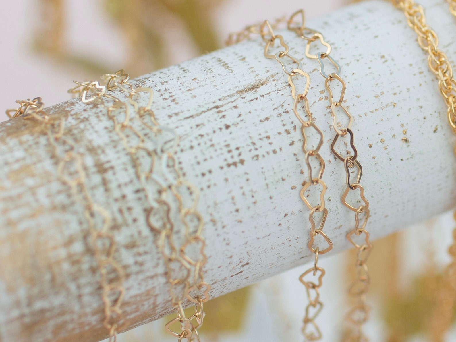 dainty heart chain bracelet