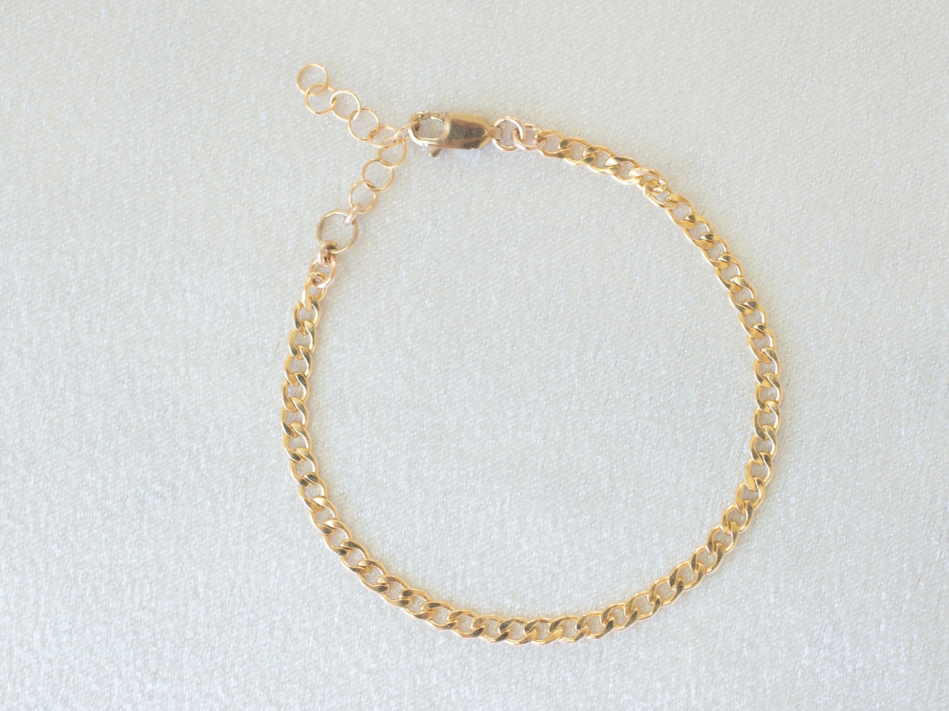 gold curb chain bracelets