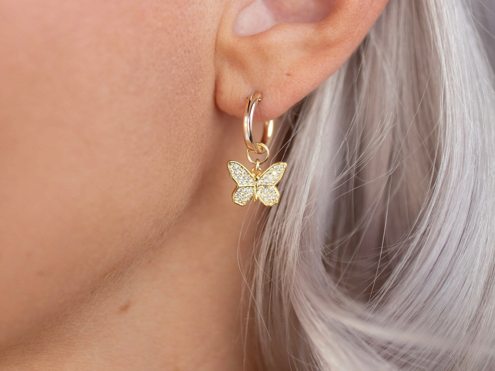 Update more than 198 gold butterfly earrings hoops