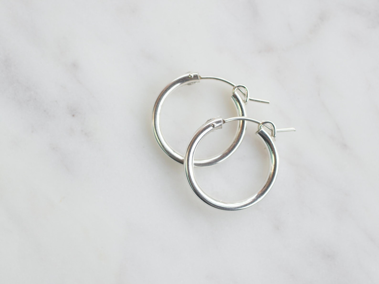 sterling silver hoops earrings